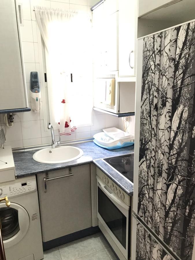 Latina Apartment มาดริด ภายนอก รูปภาพ