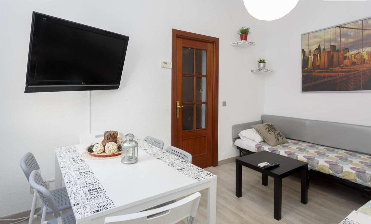 Latina Apartment มาดริด ภายนอก รูปภาพ