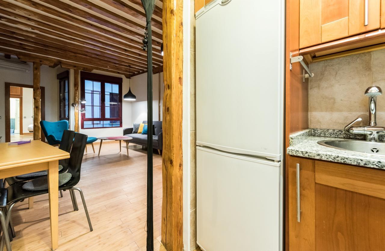 Latina Apartment มาดริด ภายนอก รูปภาพ